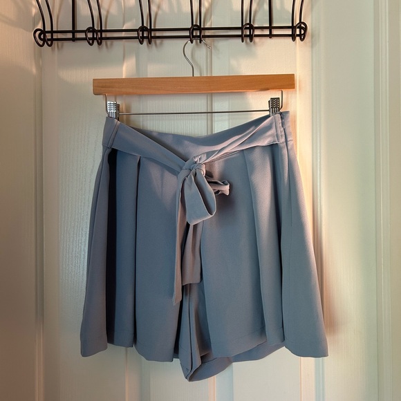 NWOT Zara Dusty Blue High Waisted Shorts Size Large - Picture 4 of 10